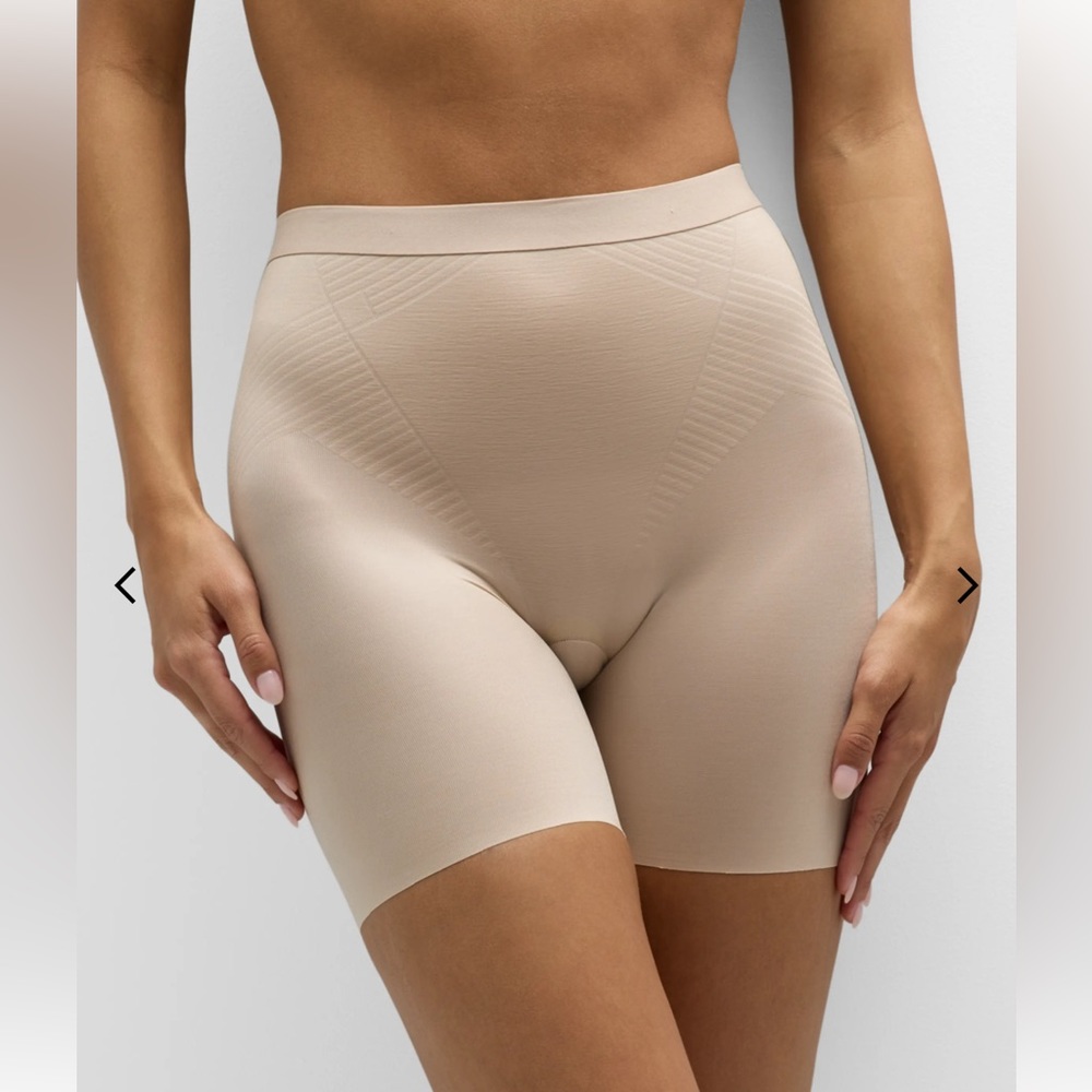 NWT Spanx Thinstincts® 2.0 Mid-Thigh Girlshorts | Size XS Color Champagne Beige